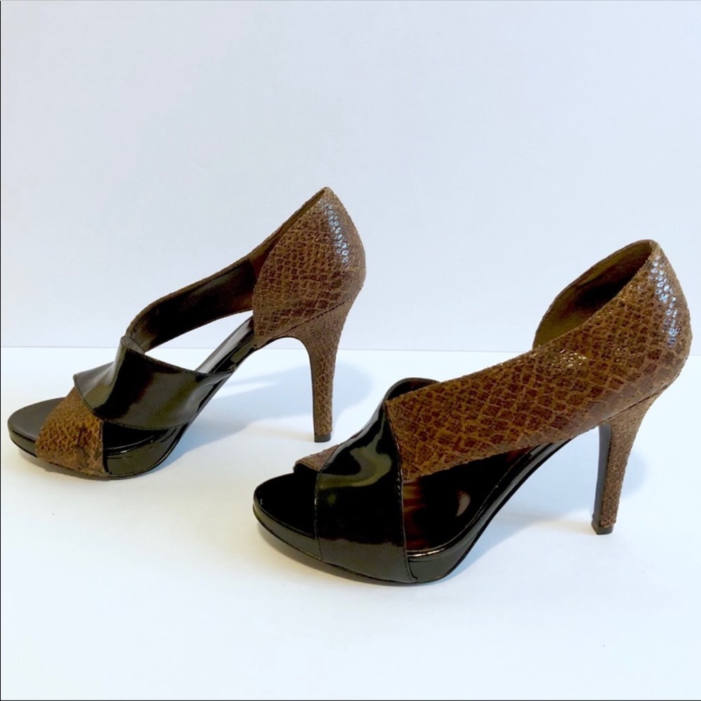Carlos Santana Black and Brown Heels